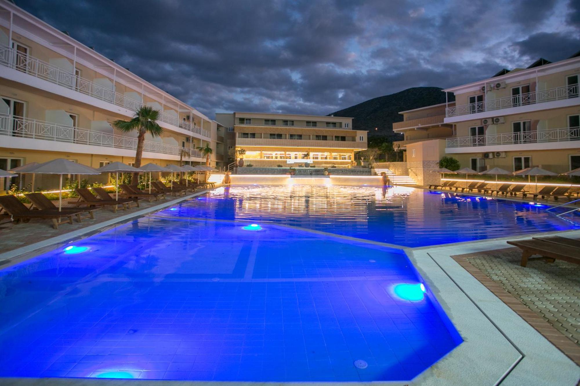 Eri Beach & Village Hotel Hersonissos  Exterior photo